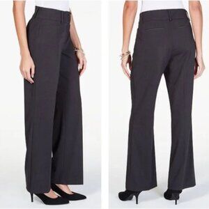 NWT Alfani Curvy Fit Trouser Short Length Size 8S Short Length